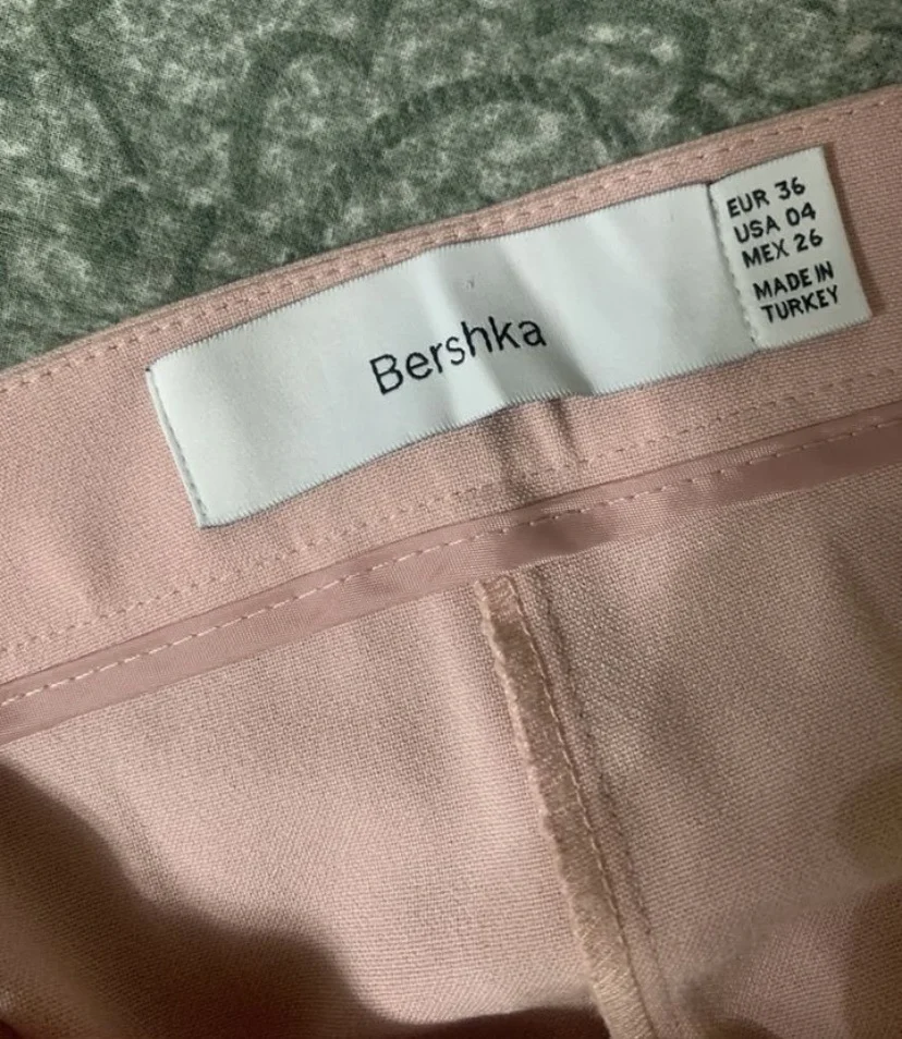 Брюки Bershka XS-S - миниатюра 4