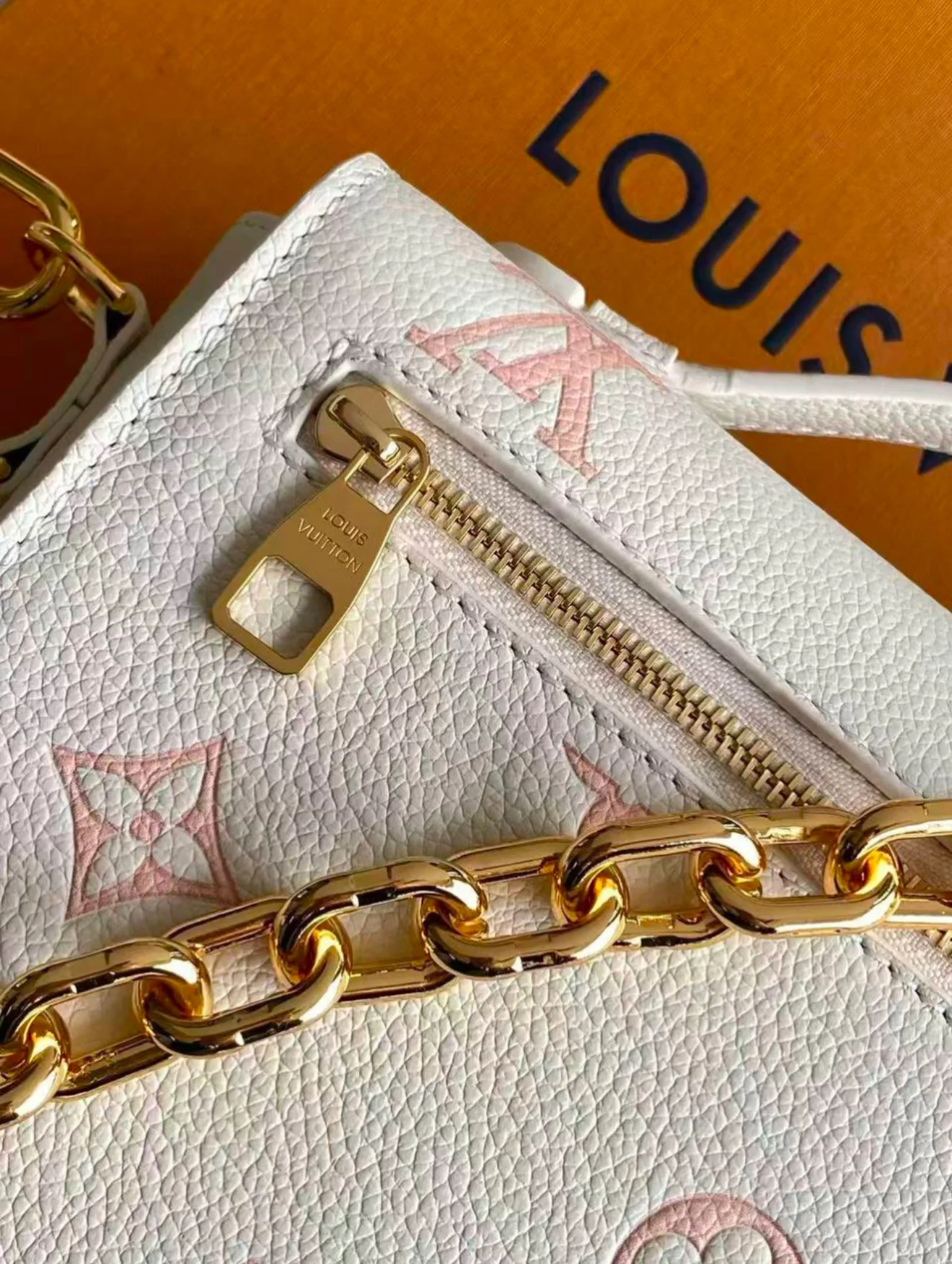 Сумка Louis Vuitton Pochette Metis - миниатюра 7
