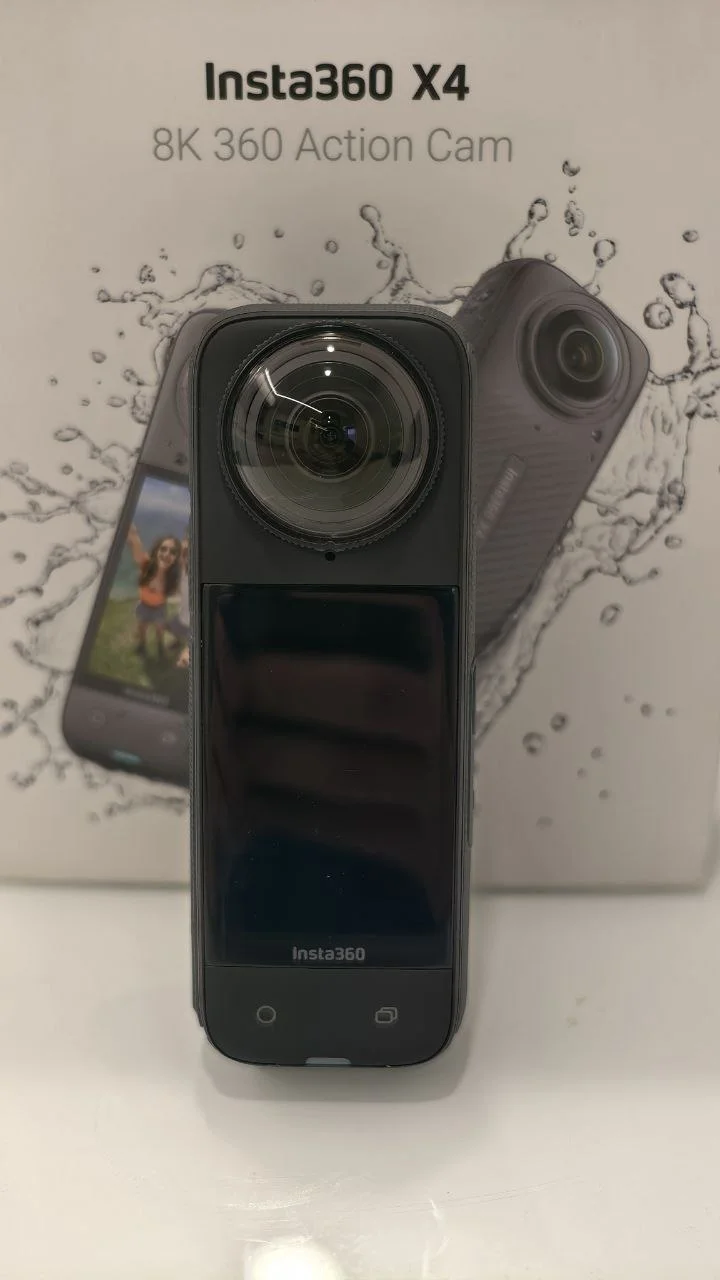 Insta360 x4 + доп. аккумулятор - миниатюра 2