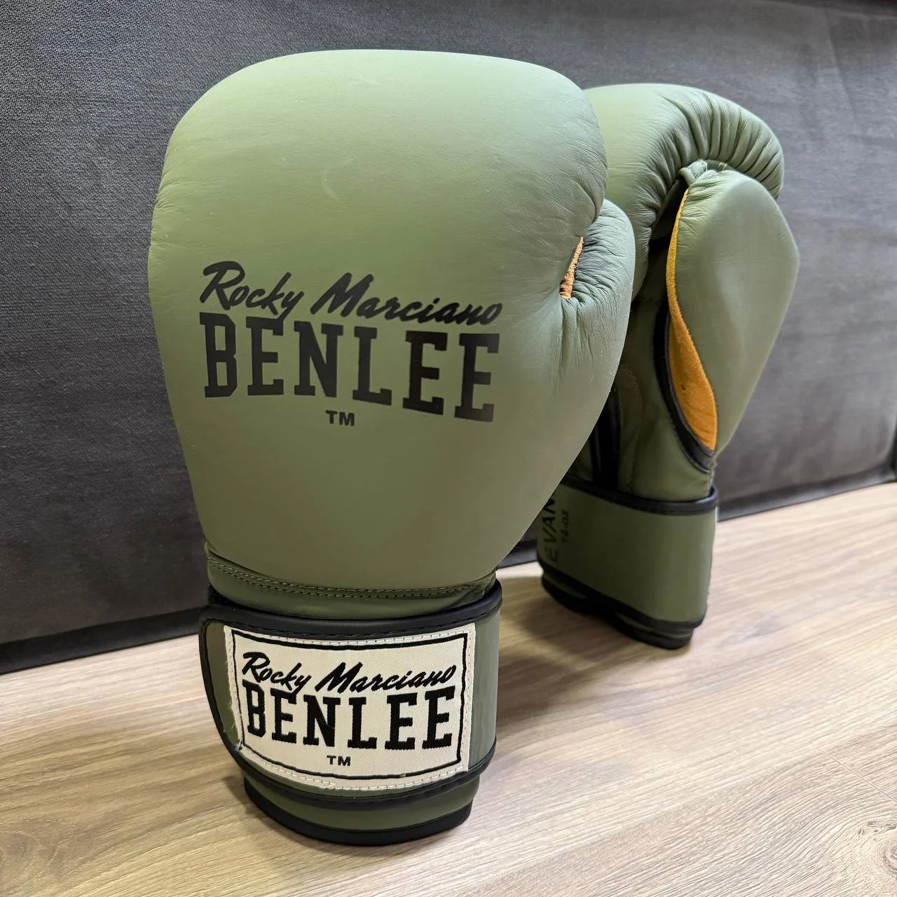 Перчатки боксерские 14oz Benlee Evans Оригинал - изображение 1