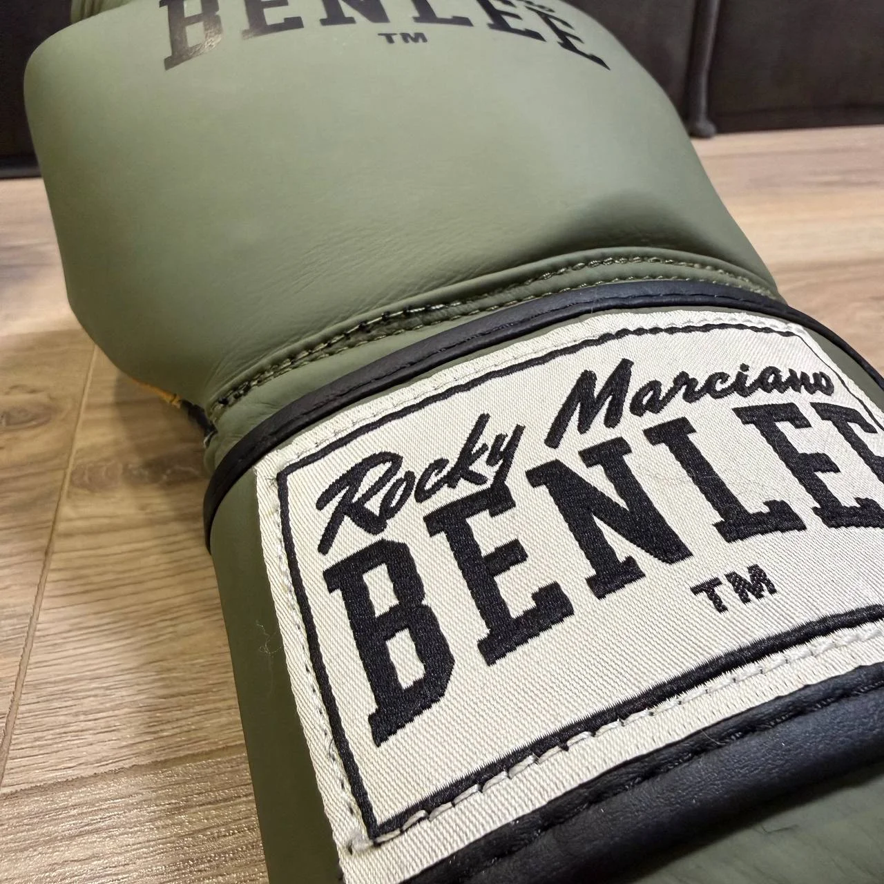 Перчатки боксерские 14oz Benlee Evans Оригинал - миниатюра 5