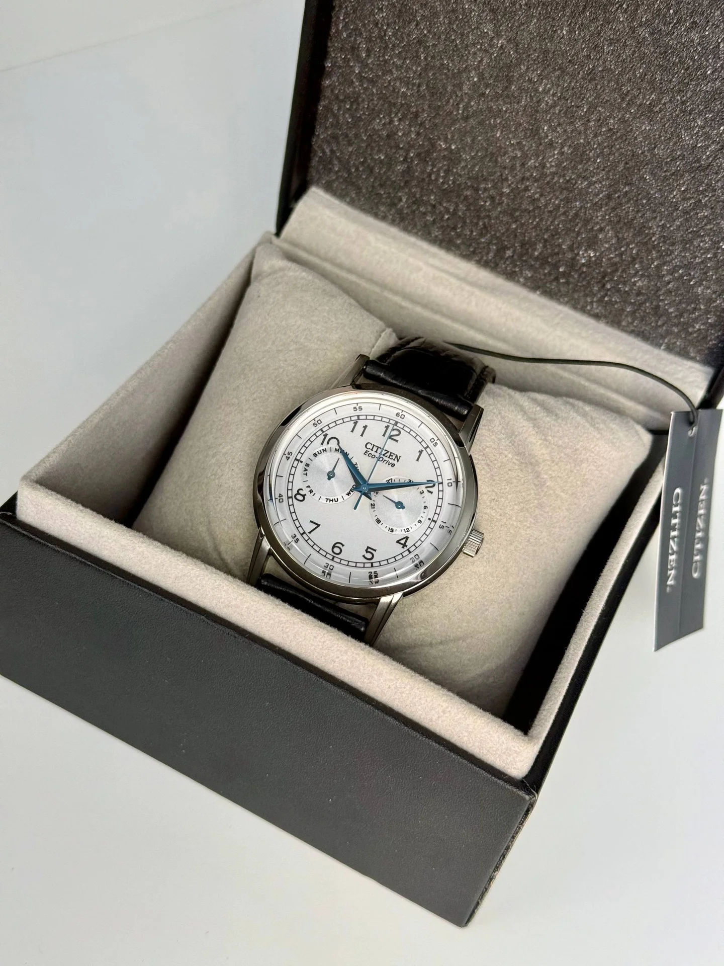 Мужские часы Citizen AO9000-06B оригинал - миниатюра 5