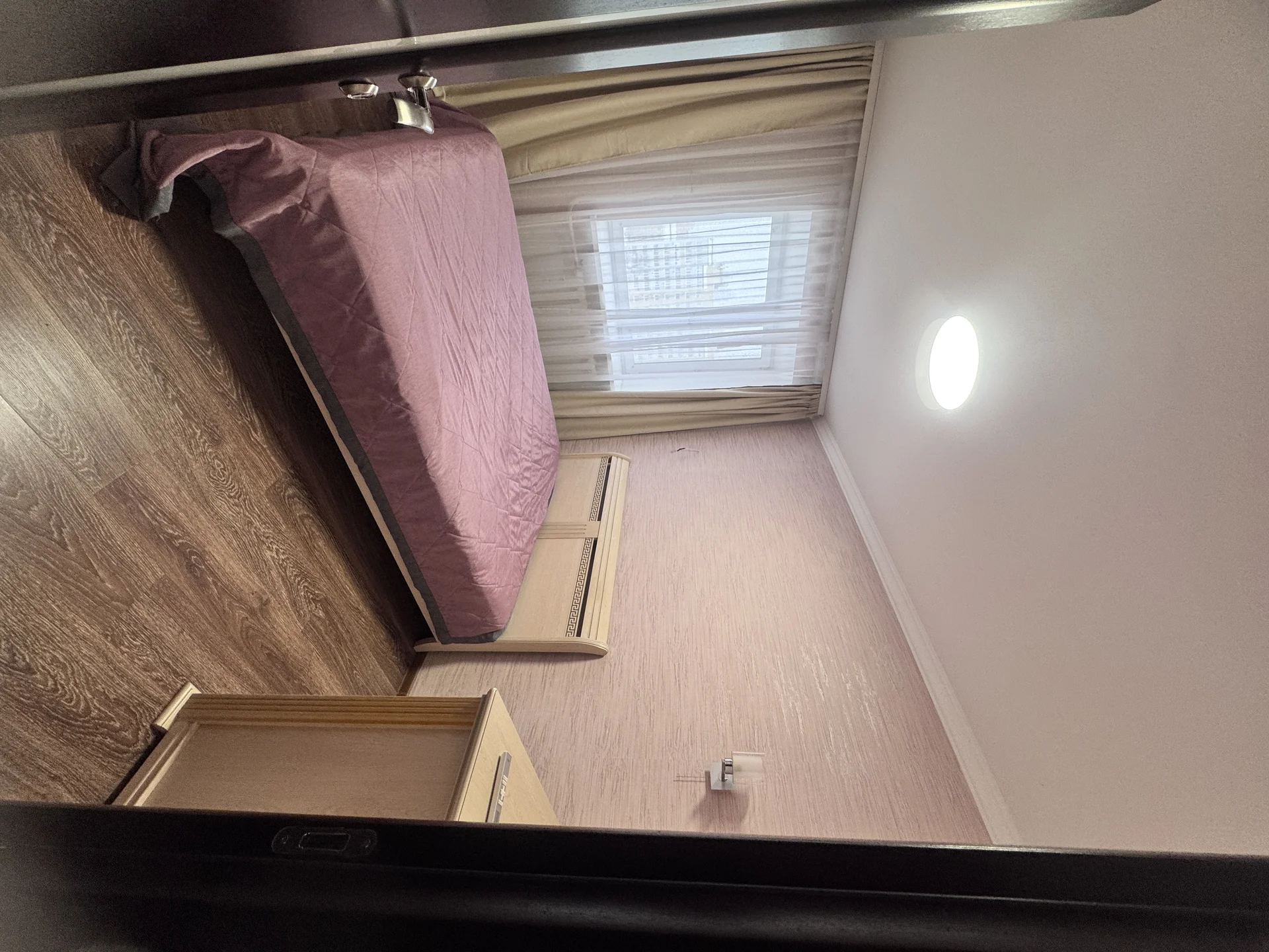 Продам 2к квартиру в тихом центре - миниатюра 7