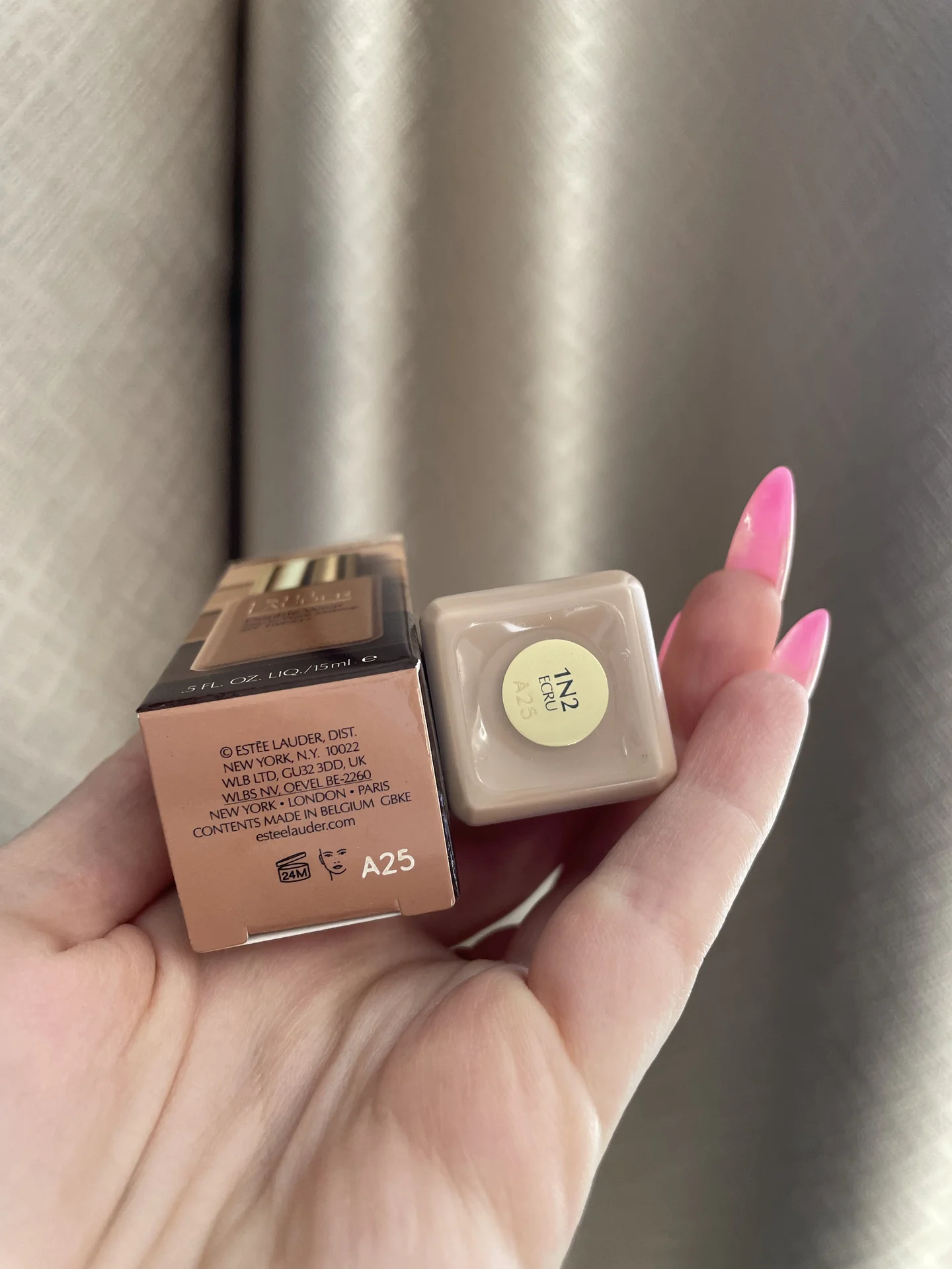 Estee Lauder 1n2 тональный мини - миниатюра 2