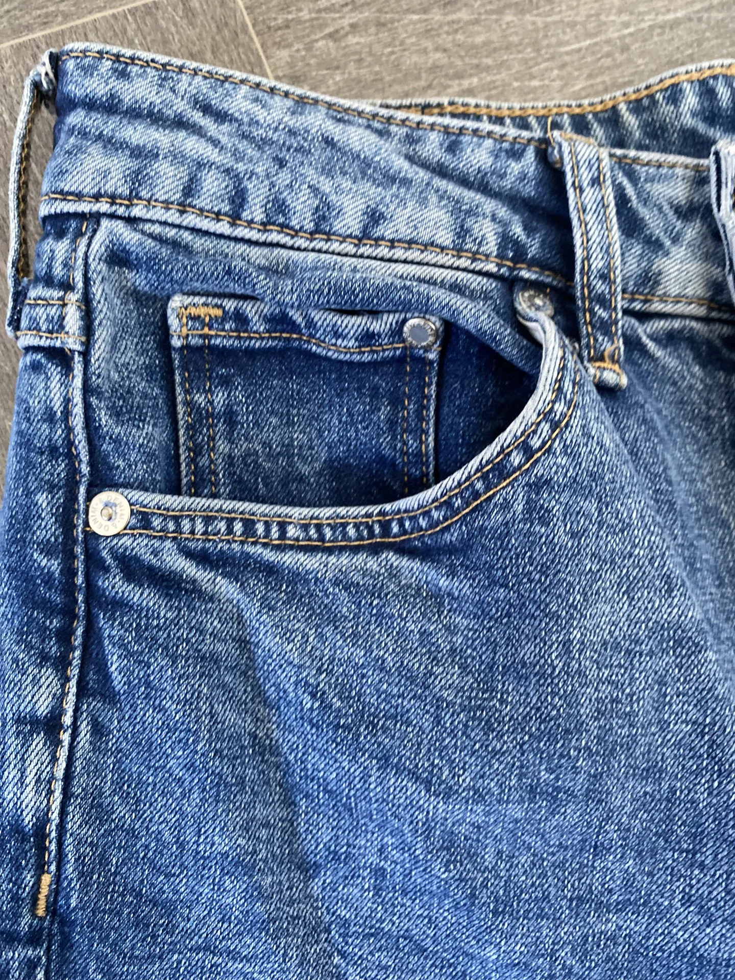 Джинсы H&M - миниатюра 3