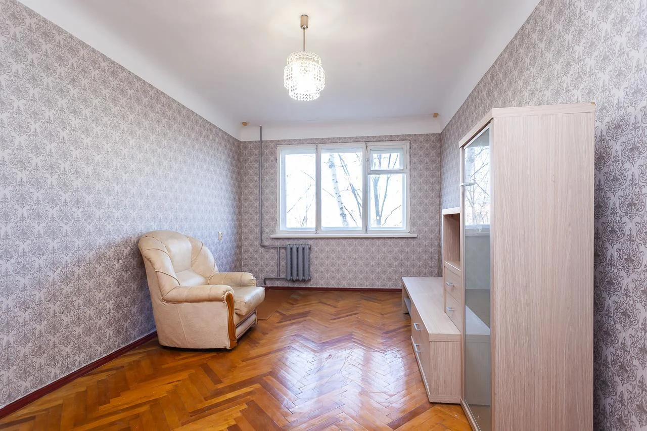 Продаю 3-к квартиру - миниатюра 3