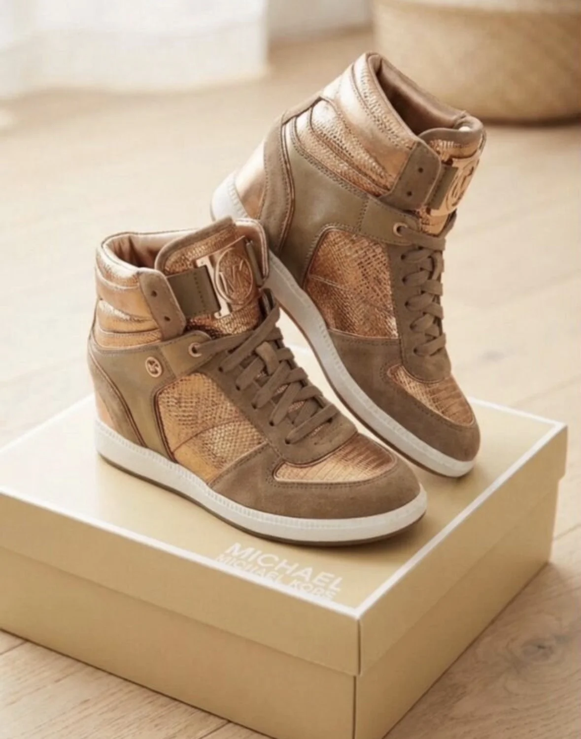 Michael Kors кроссовки - изображение 1