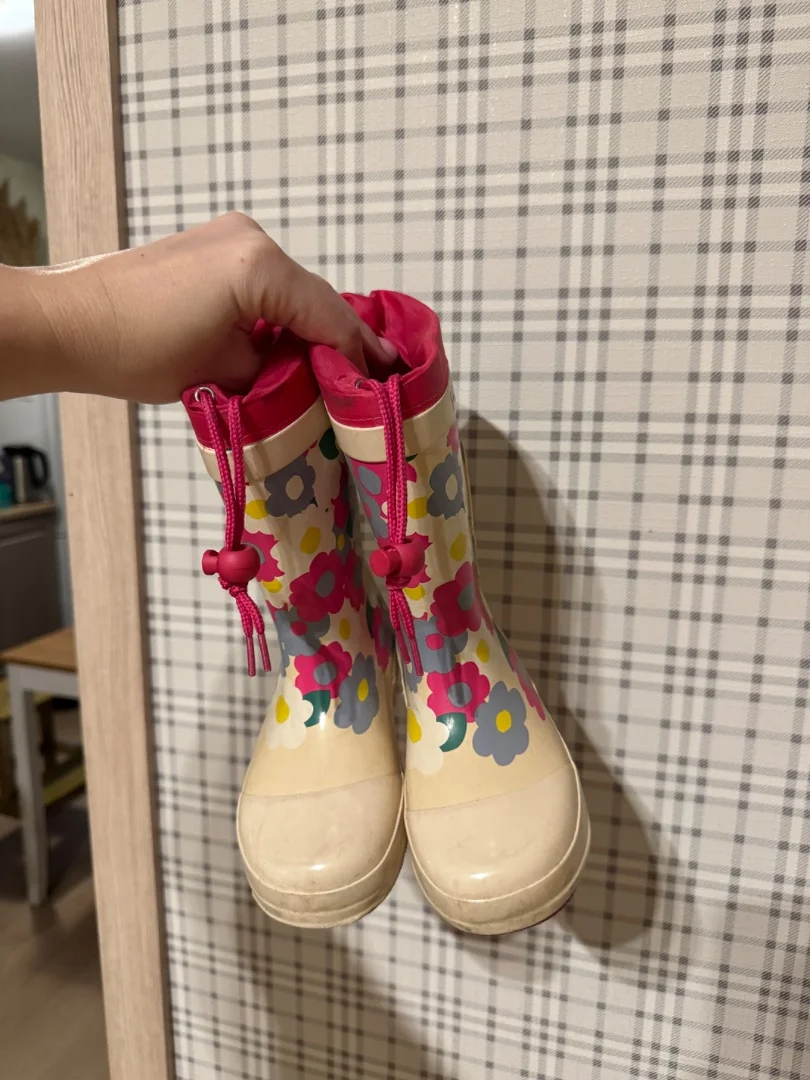 Резиновые сапоги hello kitty 27/28 - миниатюра 2