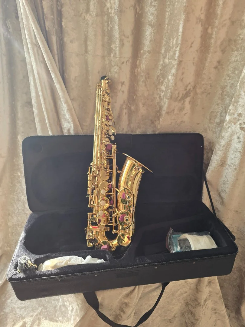 Продаю саксофон YAMAHA альт - миниатюра 4