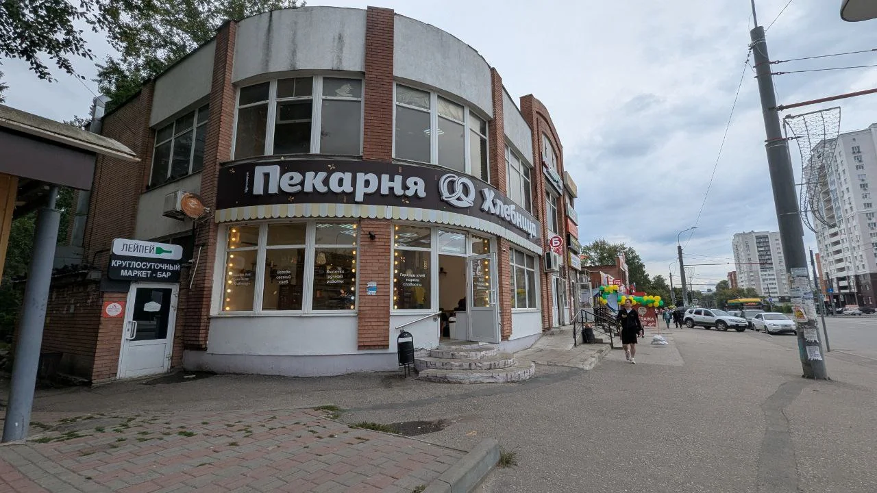 Помещение напротив Филармонии - миниатюра 13