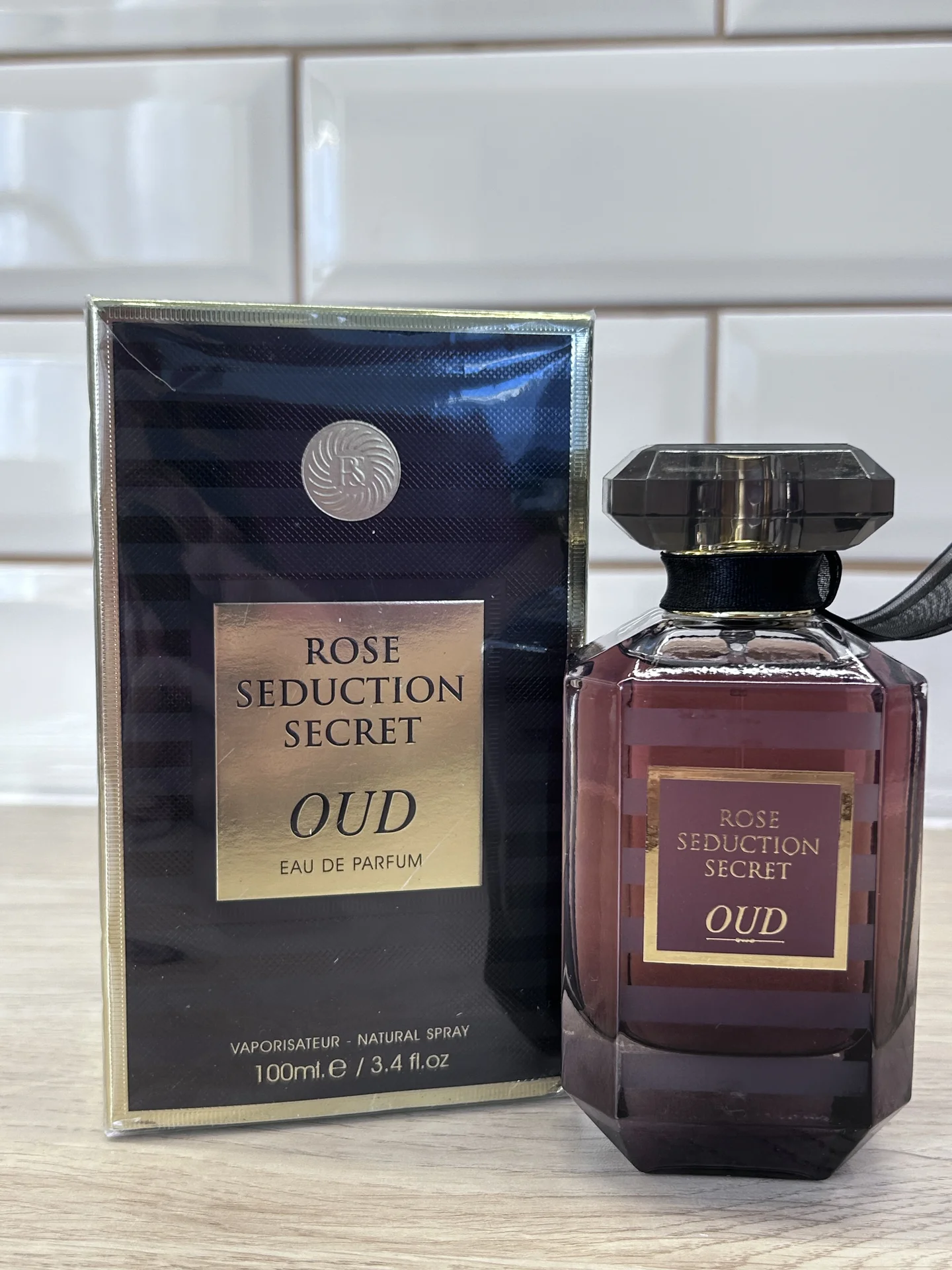 Rose Seduction Secret Oud Fragrance World - изображение 1