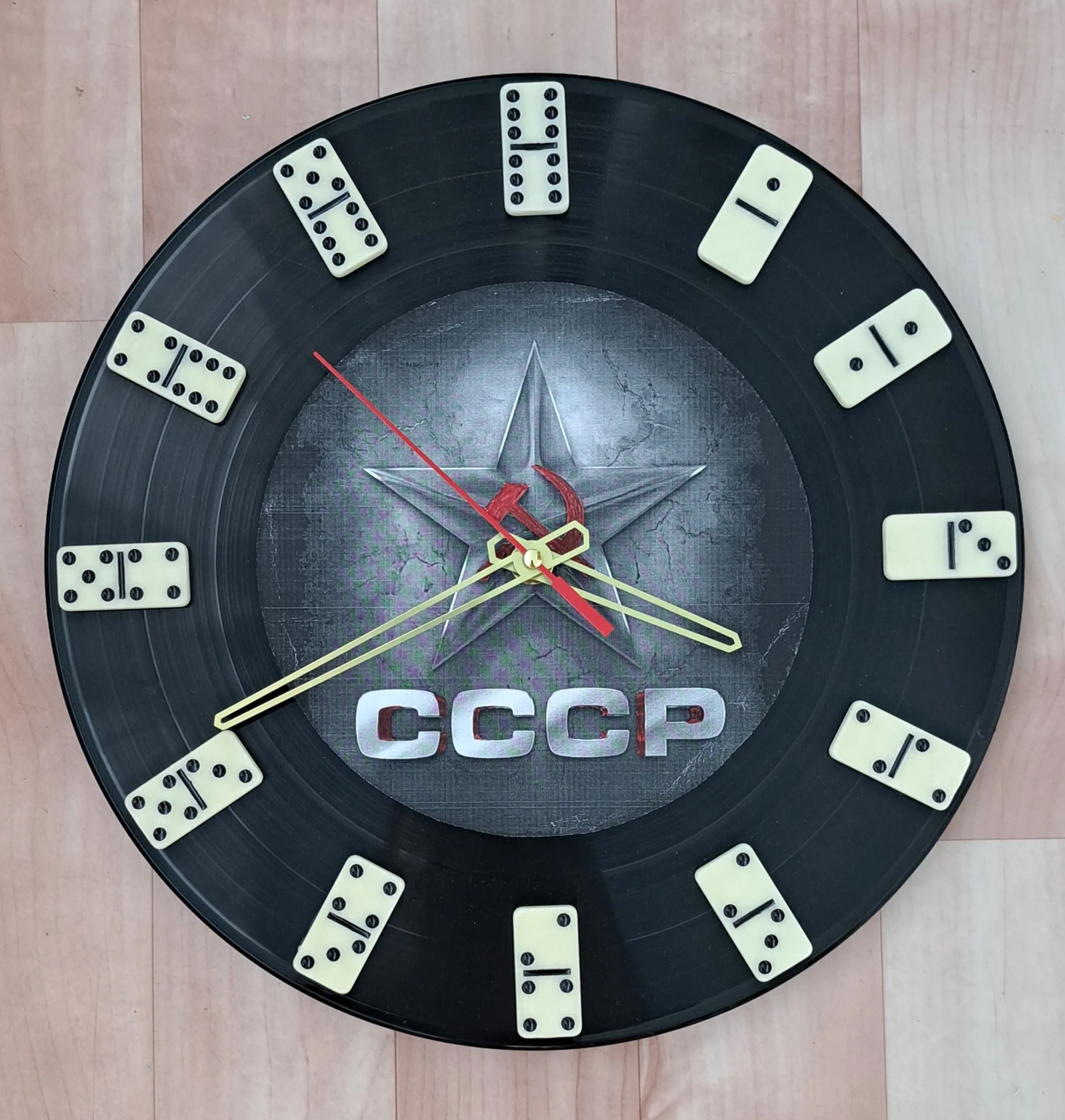 Часы - миниатюра 4