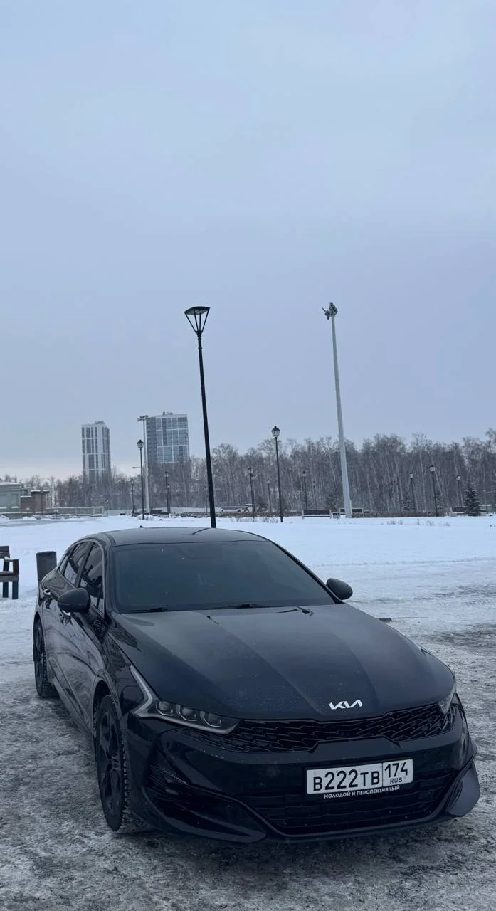 Kia K5 2022 - миниатюра 3