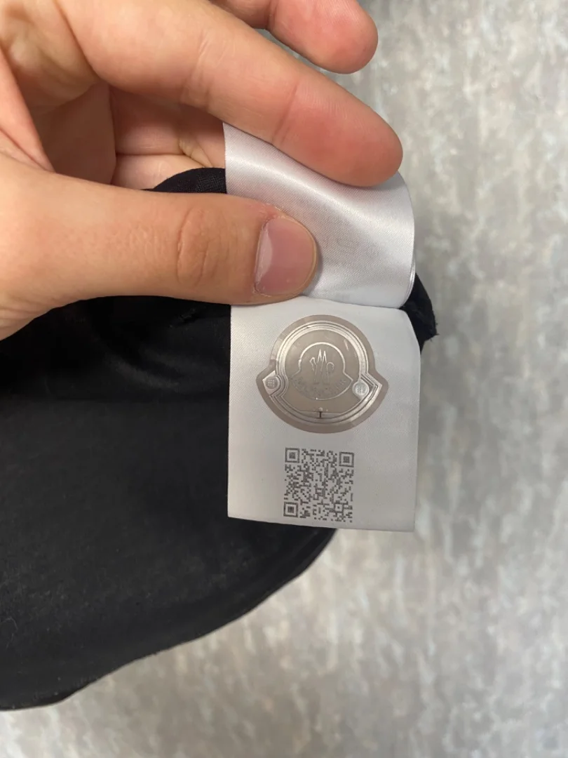 Футболка moncler оригинал S - миниатюра 5