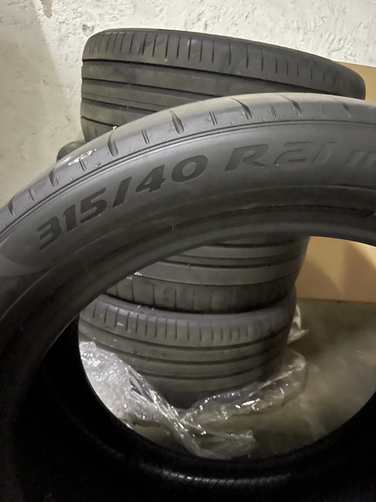 Pirelli PZero 315/40/21 - миниатюра 2