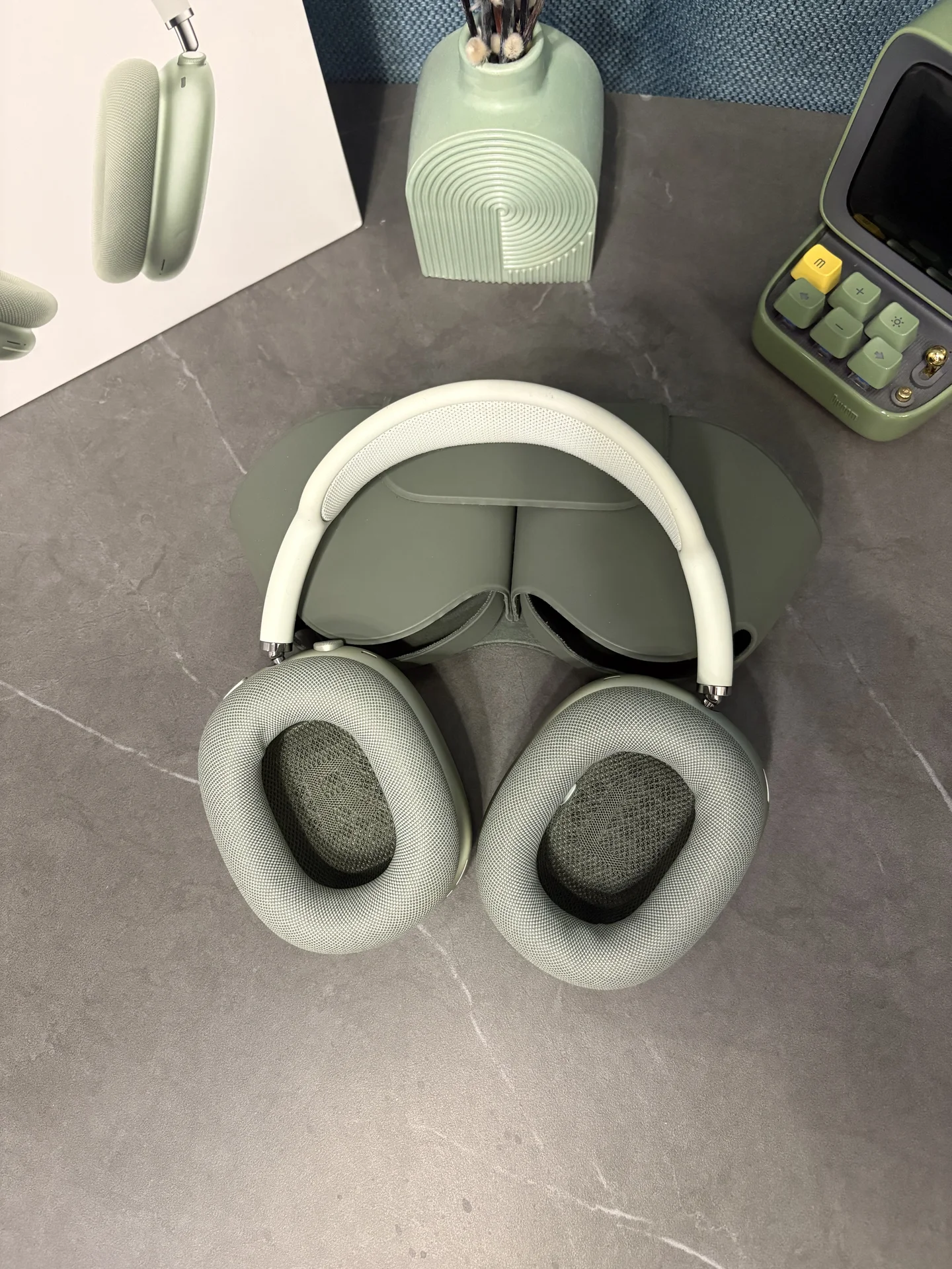 Наушники apple AirPods Max - миниатюра 3