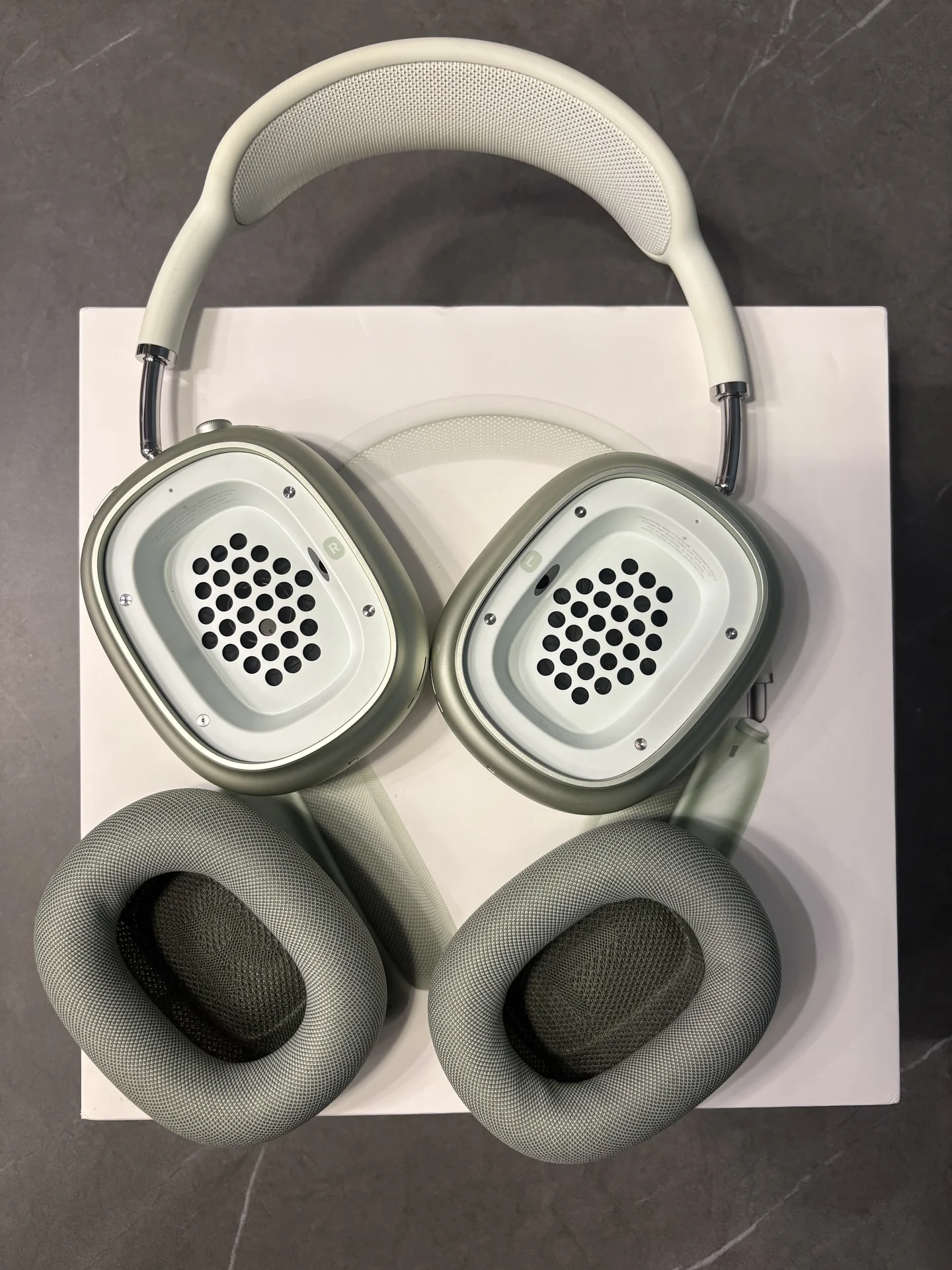 Наушники apple AirPods Max - миниатюра 5