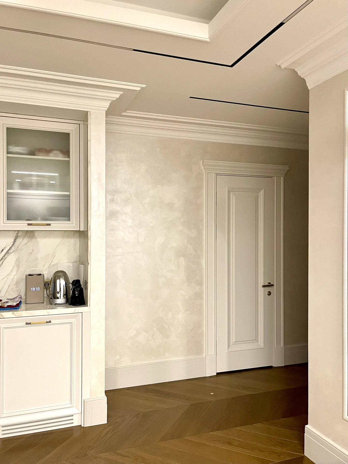 Мастер по нанесению декоративной краски «Шелк» - миниатюра 27