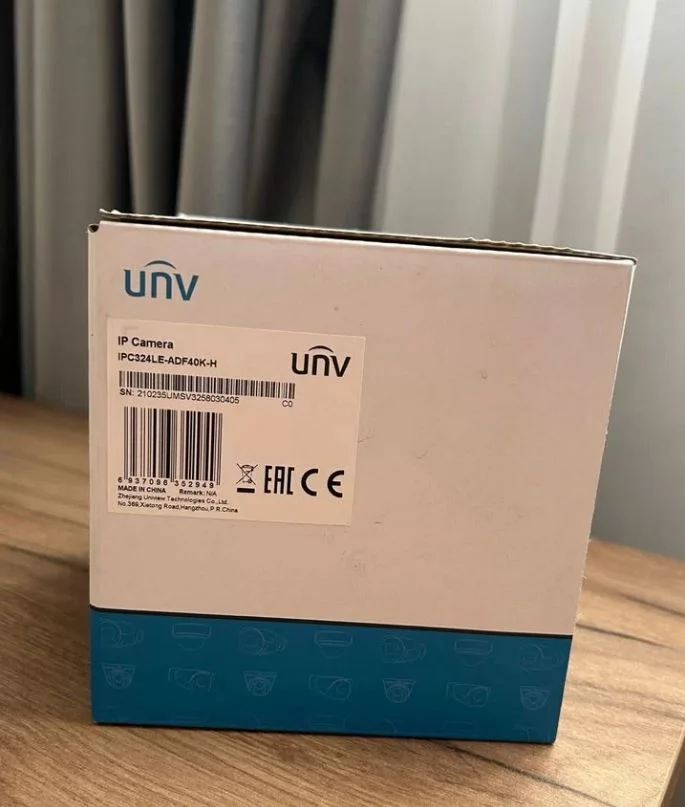 Видеокамера IP купольная Uniview IPC324LE-ADF40K-H - миниатюра 3
