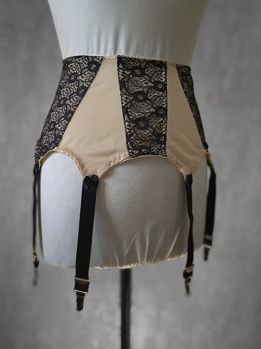 Пояс для чулок в размерах S , L , 3XL - миниатюра 2