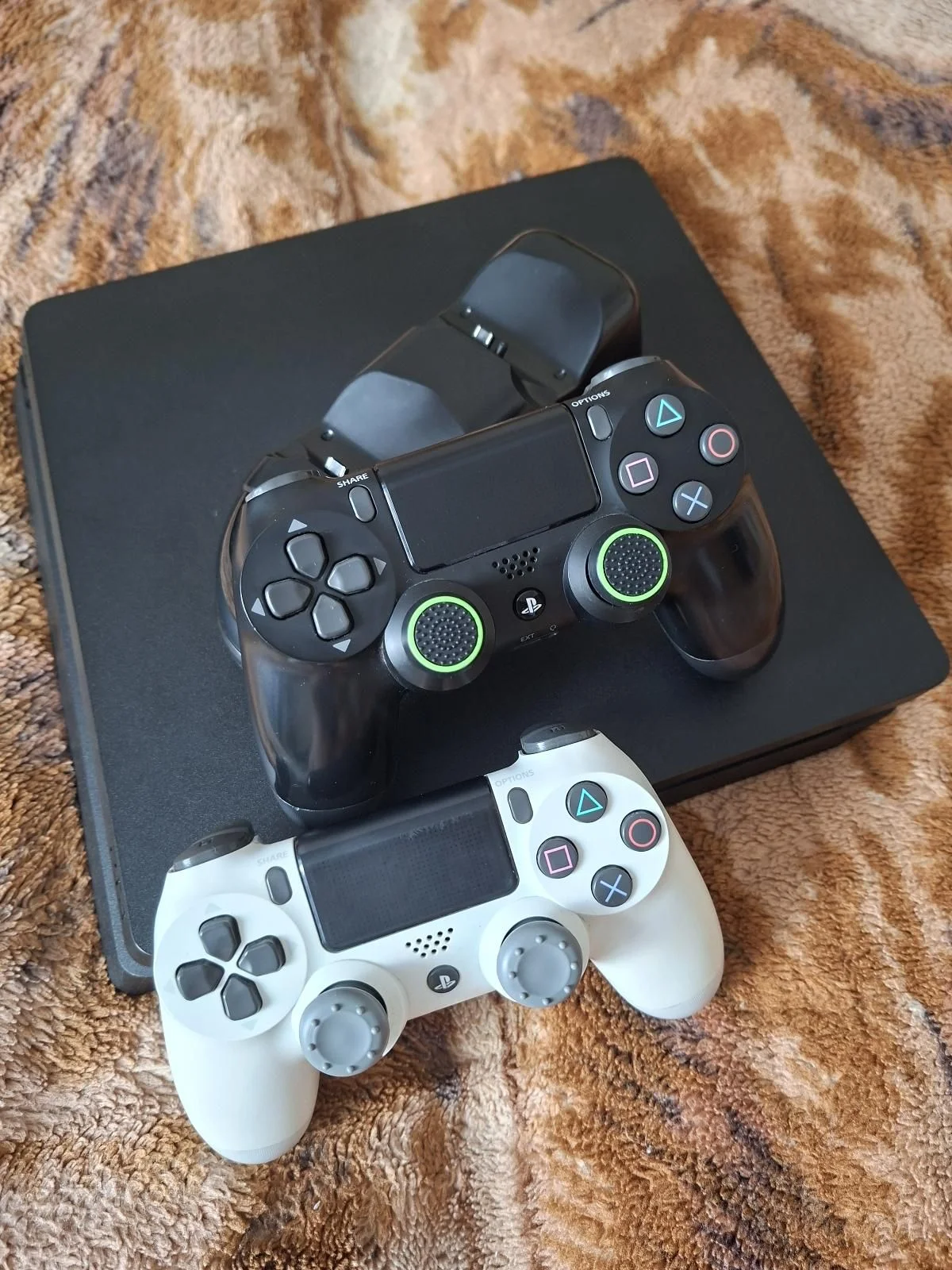 Sony playstation 4 slim 500gb - миниатюра 2