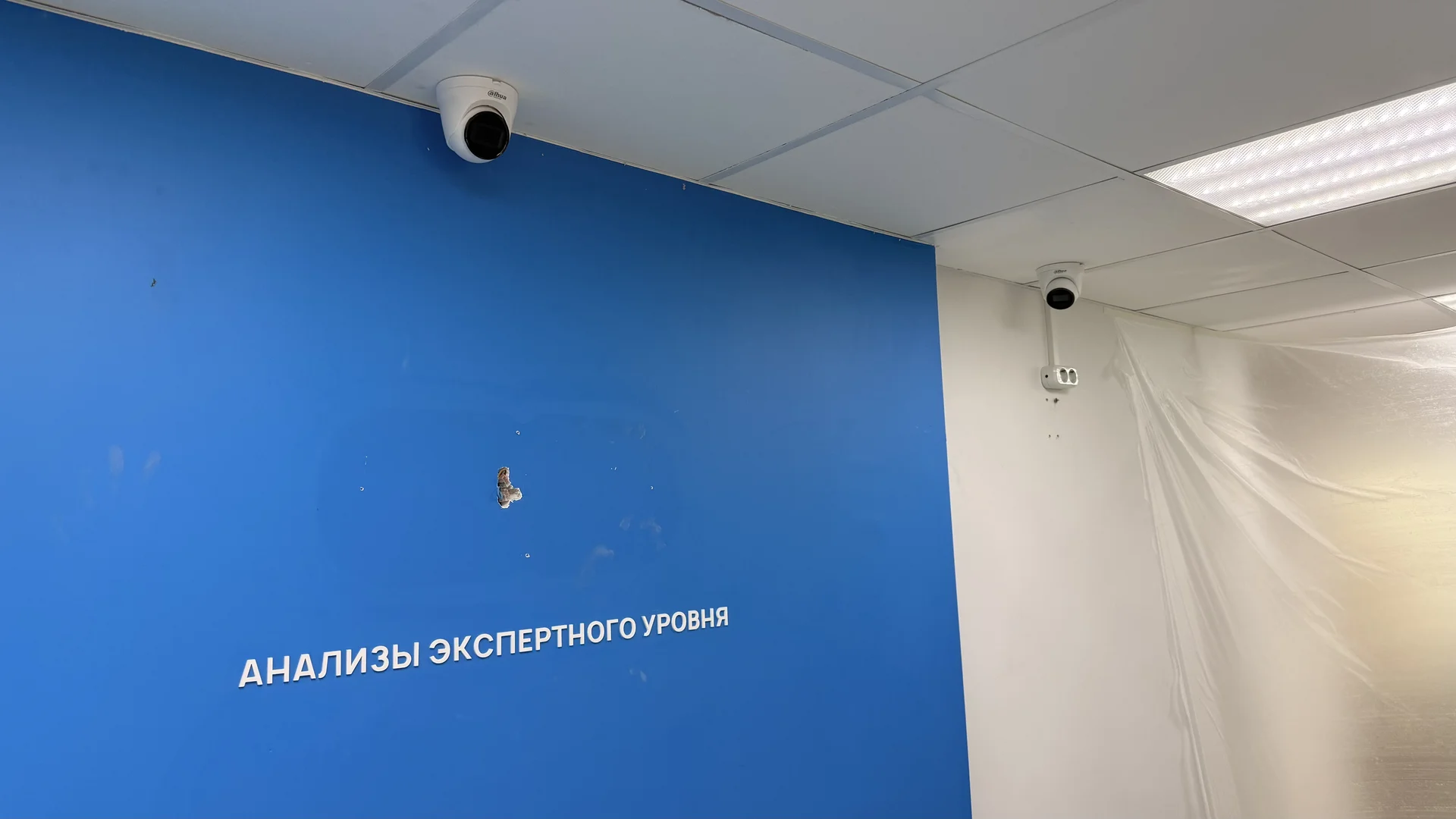 Монтаж систем видеонаблюдения - миниатюра 2