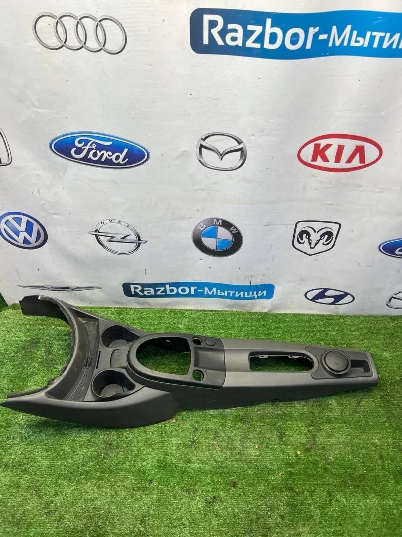 Консоль салона Ford Focus рест. (2001 - 2005) - изображение 1