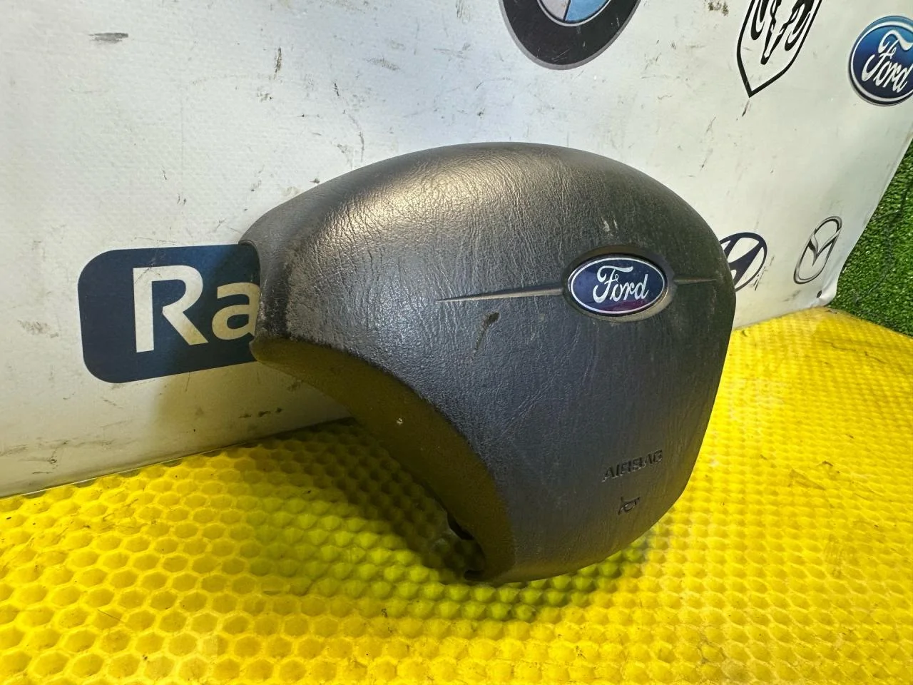 Подушка безопасности водителя Ford Focus - миниатюра 2