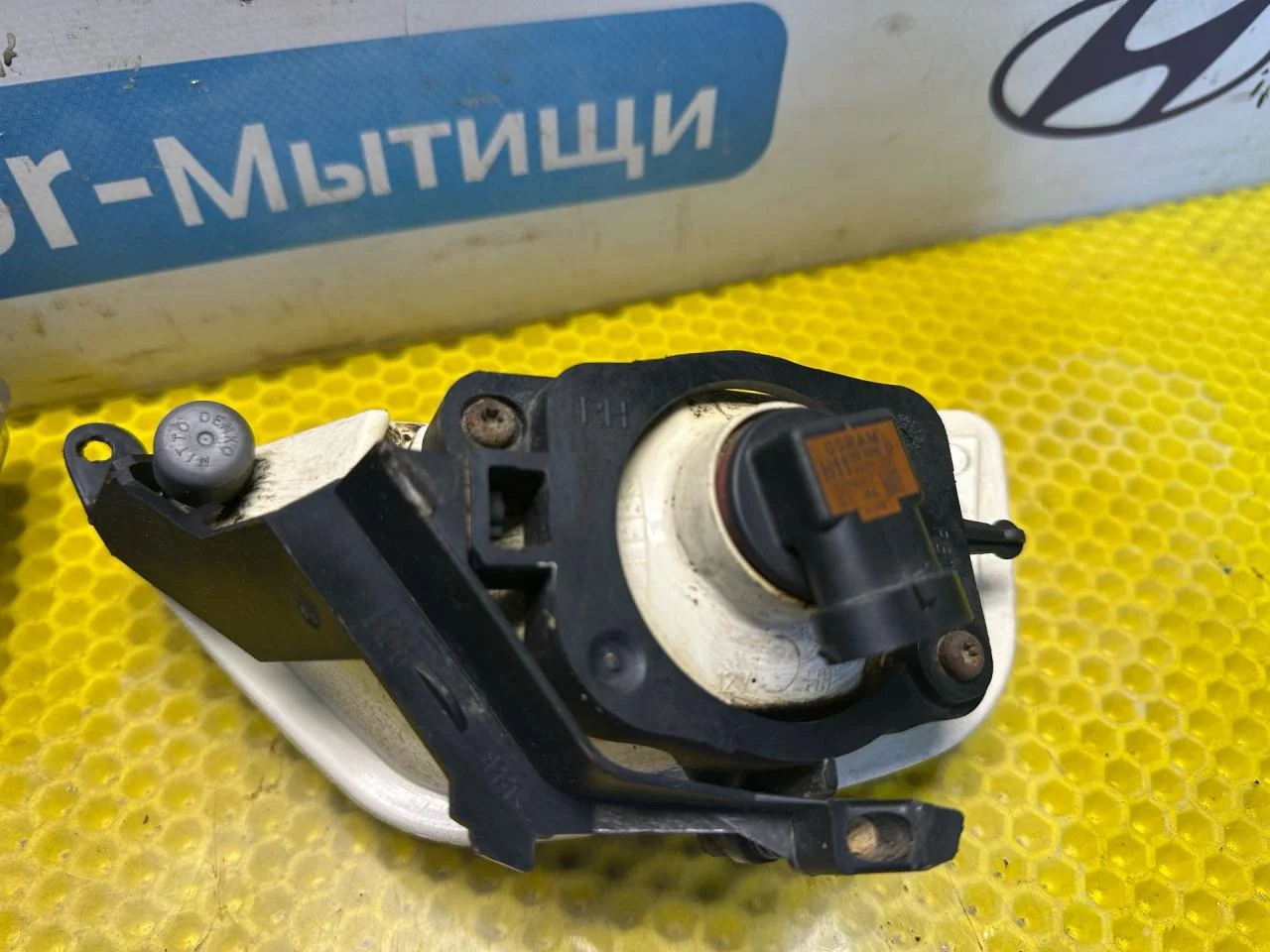 Фара противотуманная Ford Focus рест. 2004 - миниатюра 5