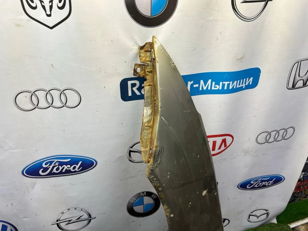 Крыло переднее левое Ford Focus (1998 - 2001) - миниатюра 2