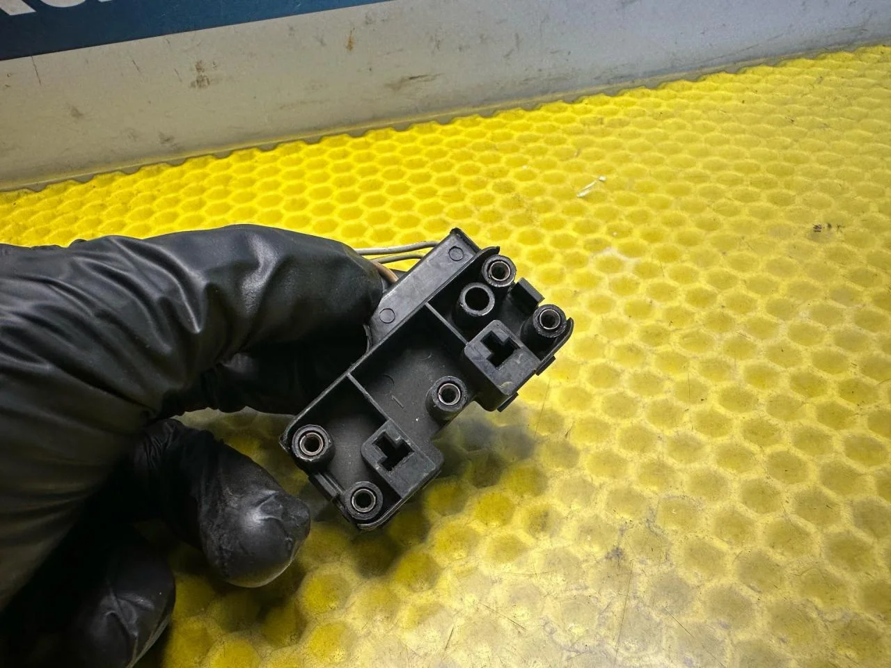 Проводка BMW 5 E34 1990 1378127 - миниатюра 2