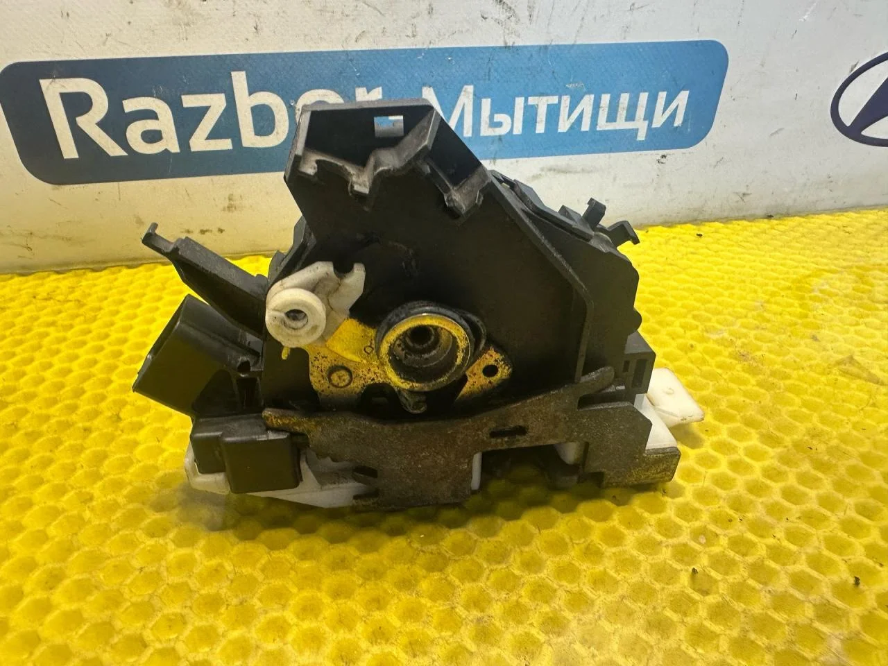 Замок двери передней правой Ford Focus - миниатюра 6