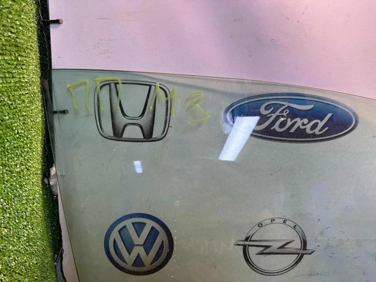 Стекло двери передней правой Ford Mondeo 3 рест. - миниатюра 3