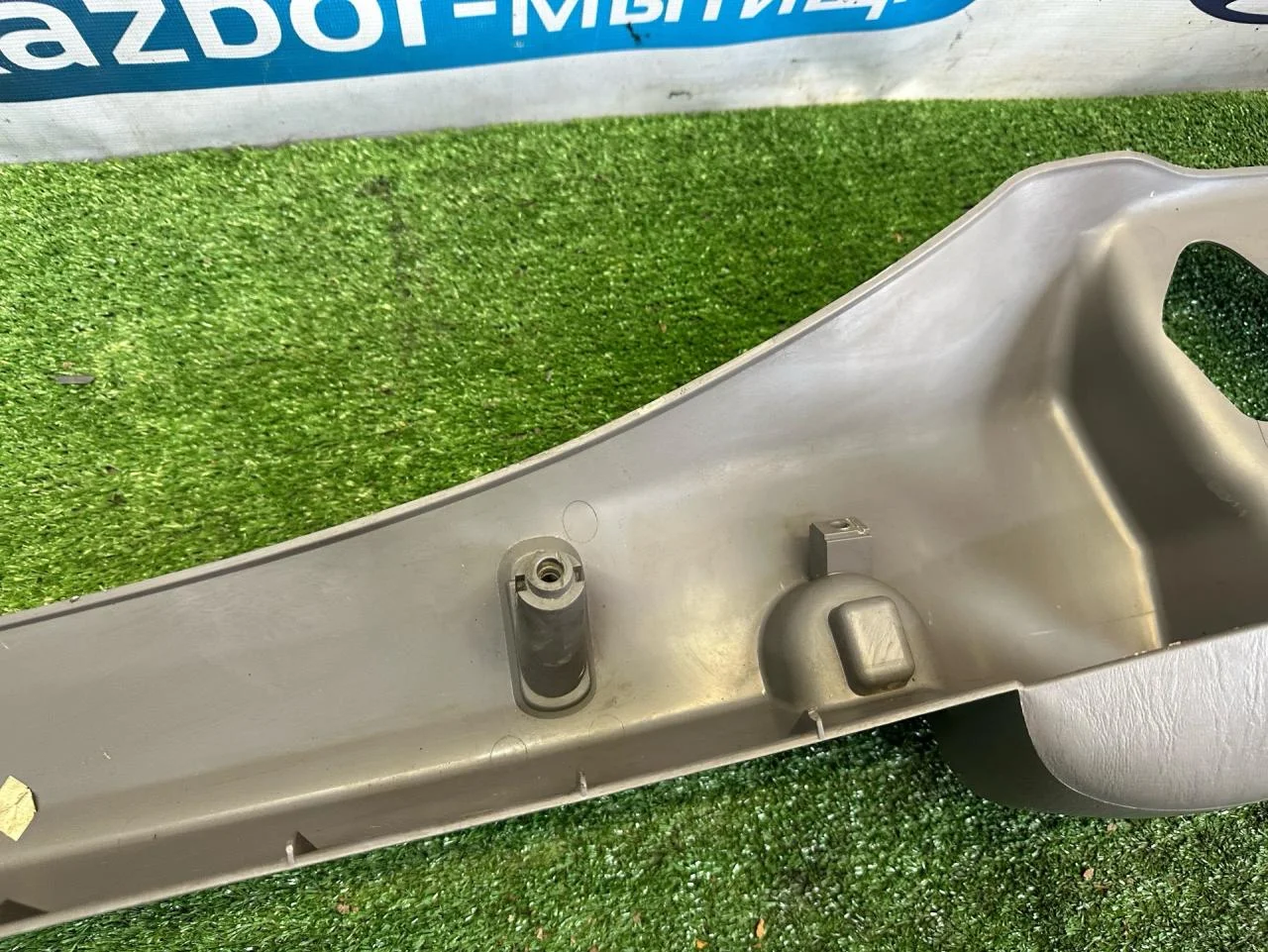 Обшивка крышки багажника Ford Focus рест. - миниатюра 7
