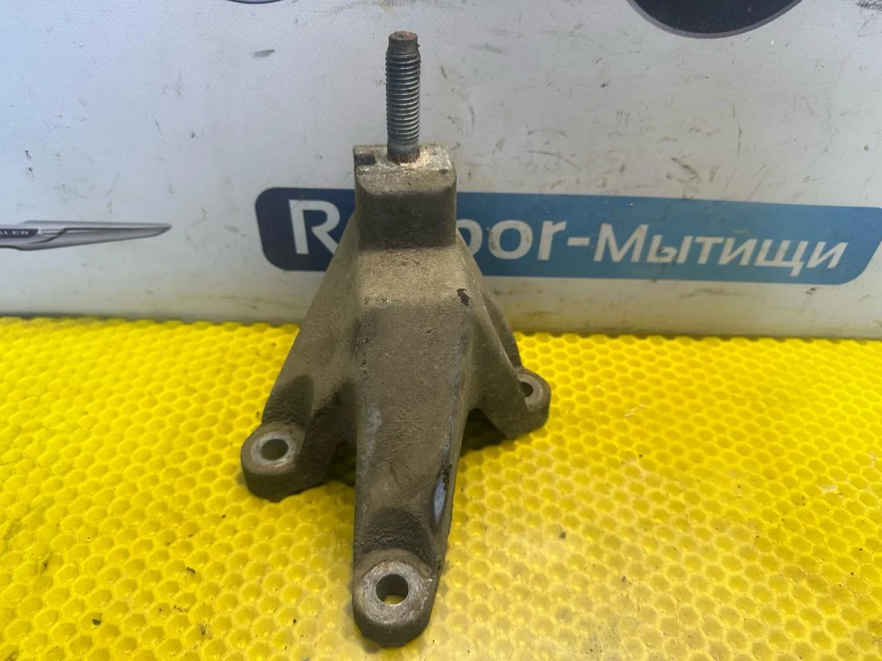 Кронштейн коробки (балка кпп) Ford Focus рест. - миниатюра 5