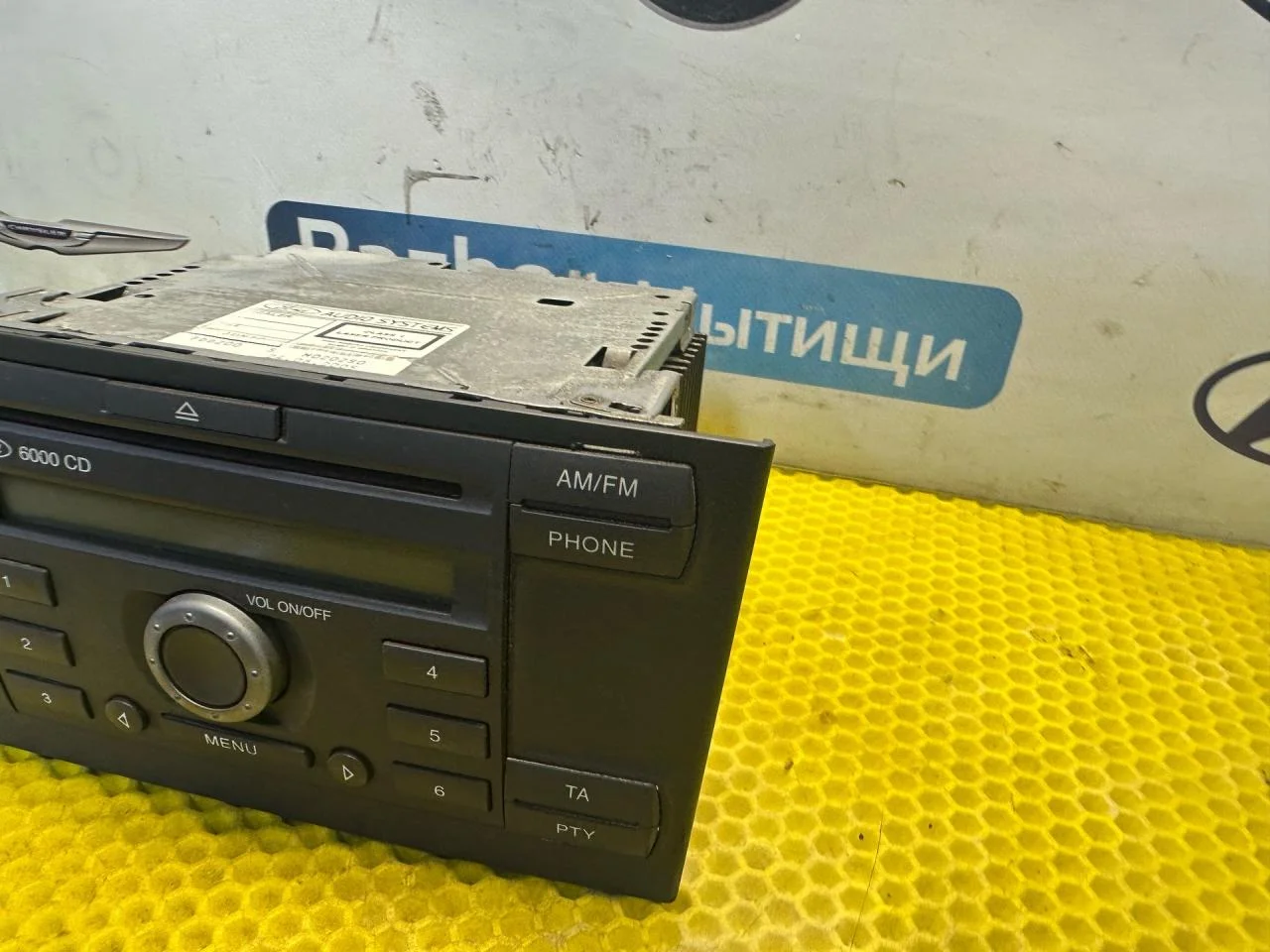 Магнитола Ford Mondeo 3 рест. 2005 - миниатюра 5