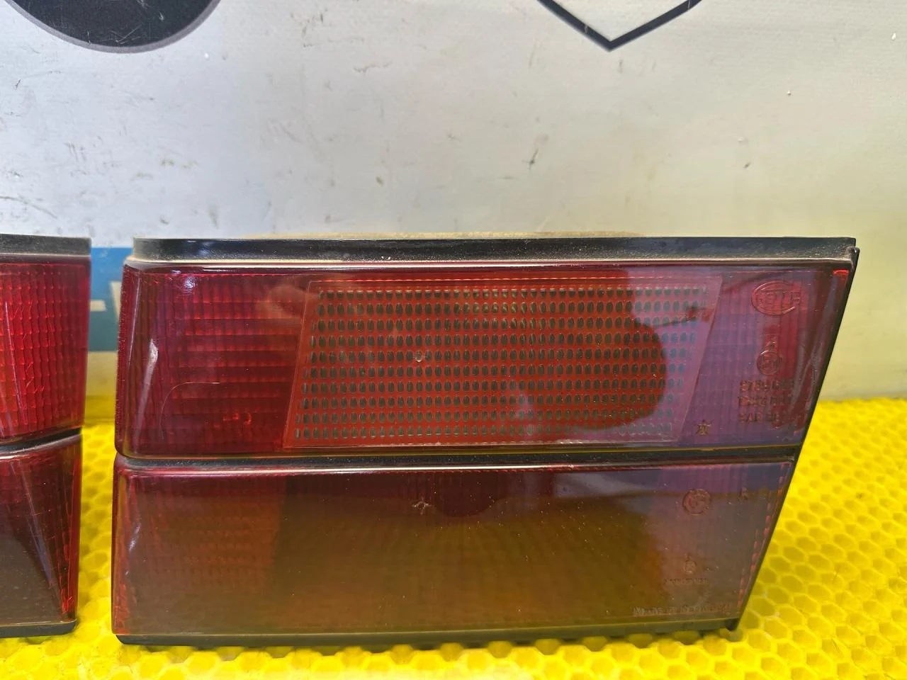Фонари задние (комплект) BMW 5 E34 1990 - миниатюра 4