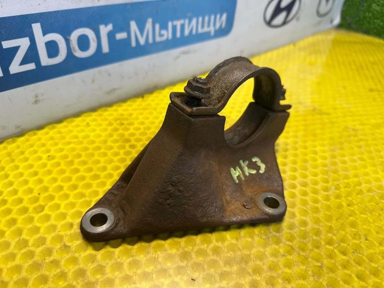 Кронштейн полуоси Ford Mondeo 3 рест. 2005 - миниатюра 3