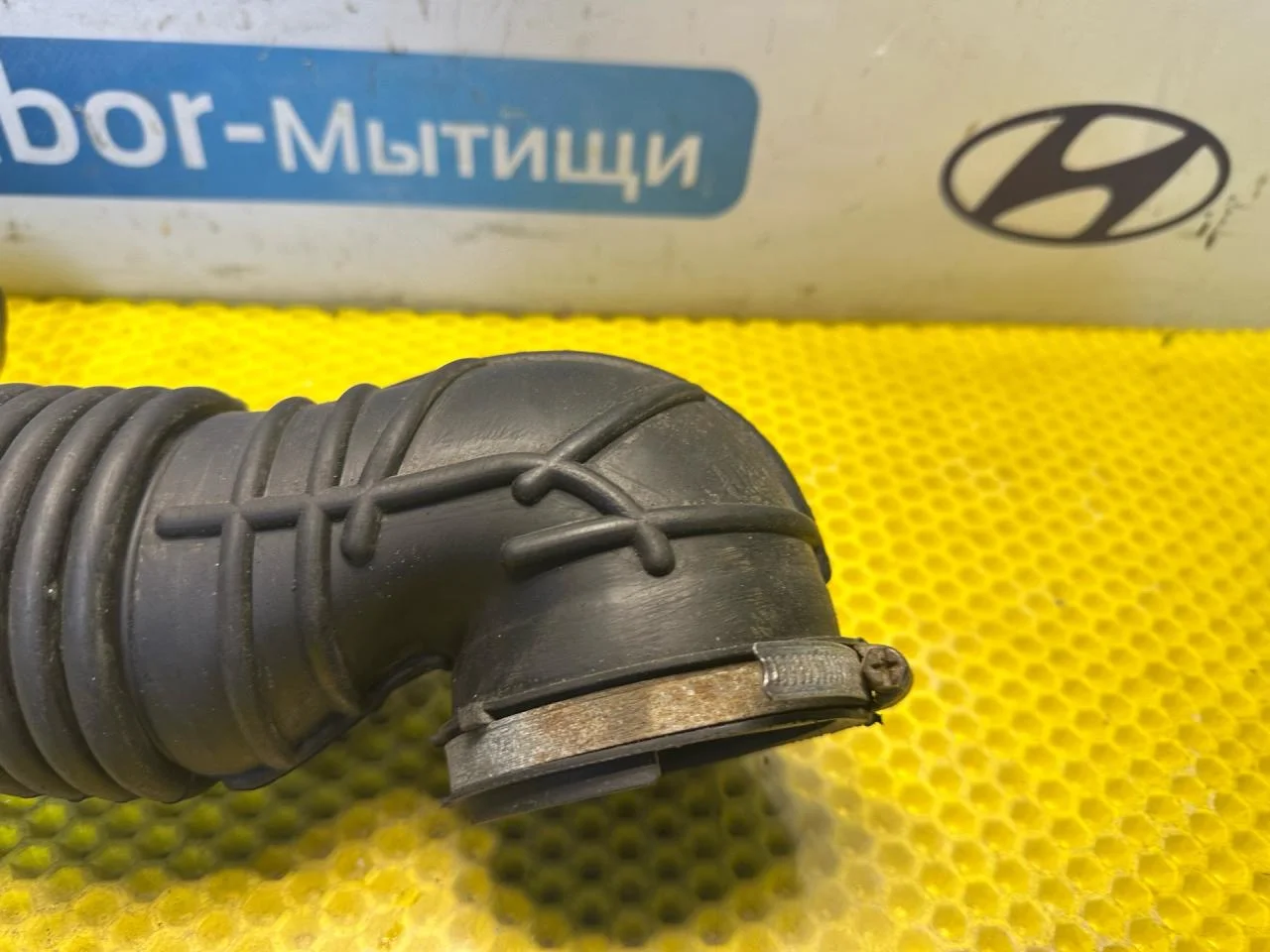 Патрубок воздушного фильтра Ford Mondeo 3 рест. - миниатюра 3