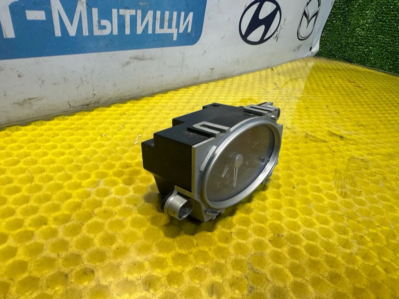 Часы Ford Mondeo 3 рест. 2005 - миниатюра 3