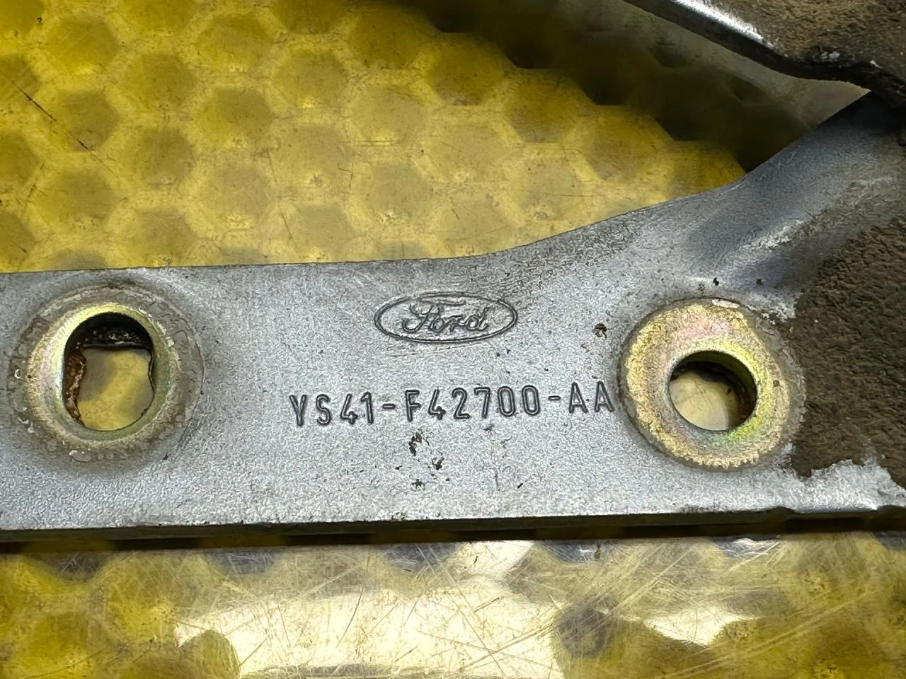 Петля крышки багажника Ford Focus рест. 2004 - миниатюра 7