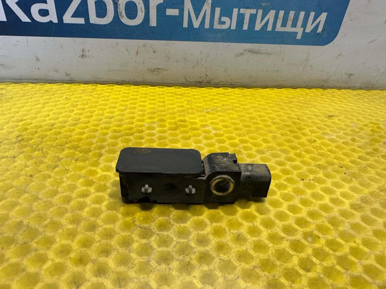 Датчик удара Ford Mondeo 3 рест. 2005 - миниатюра 2