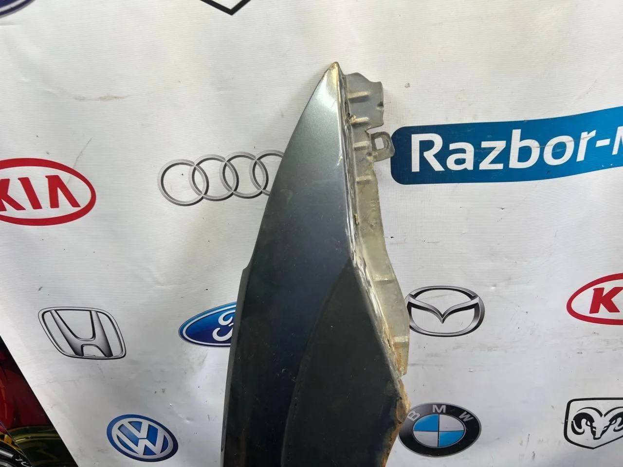 Крыло переднее правое Ford Focus рест. - миниатюра 2