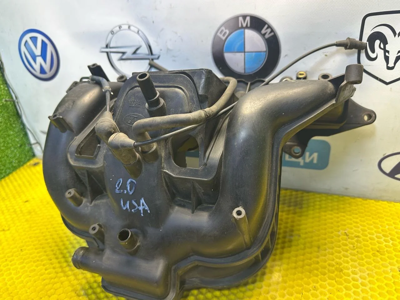 Впускной коллектор Ford Focus рест. (2001 - 2005) - миниатюра 4