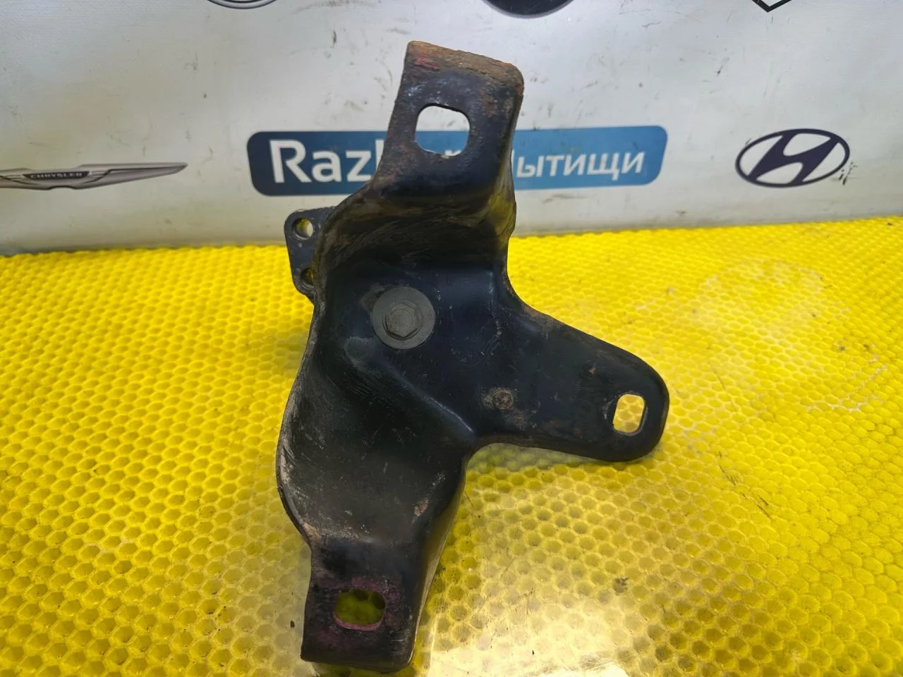 Подушка крепления двигателя Ford Focus рест. 2004 - миниатюра 5