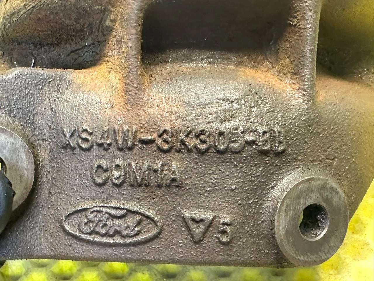 Кронштейн полуоси Ford Focus рест. (2001 - 2005) - миниатюра 7