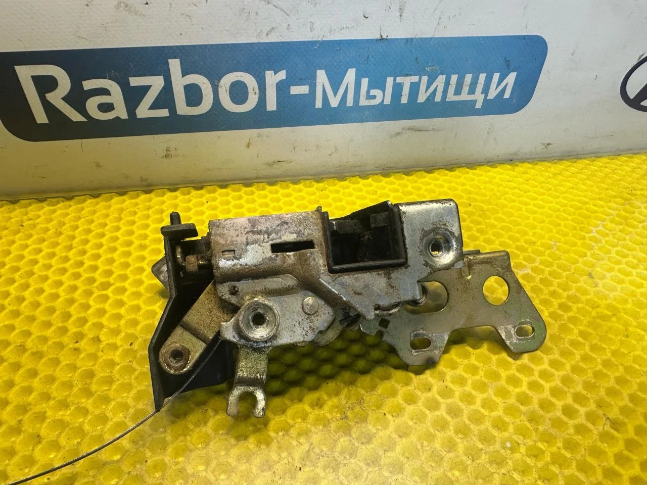 Замок двери задней правой BMW 5 E34 1990 - миниатюра 4