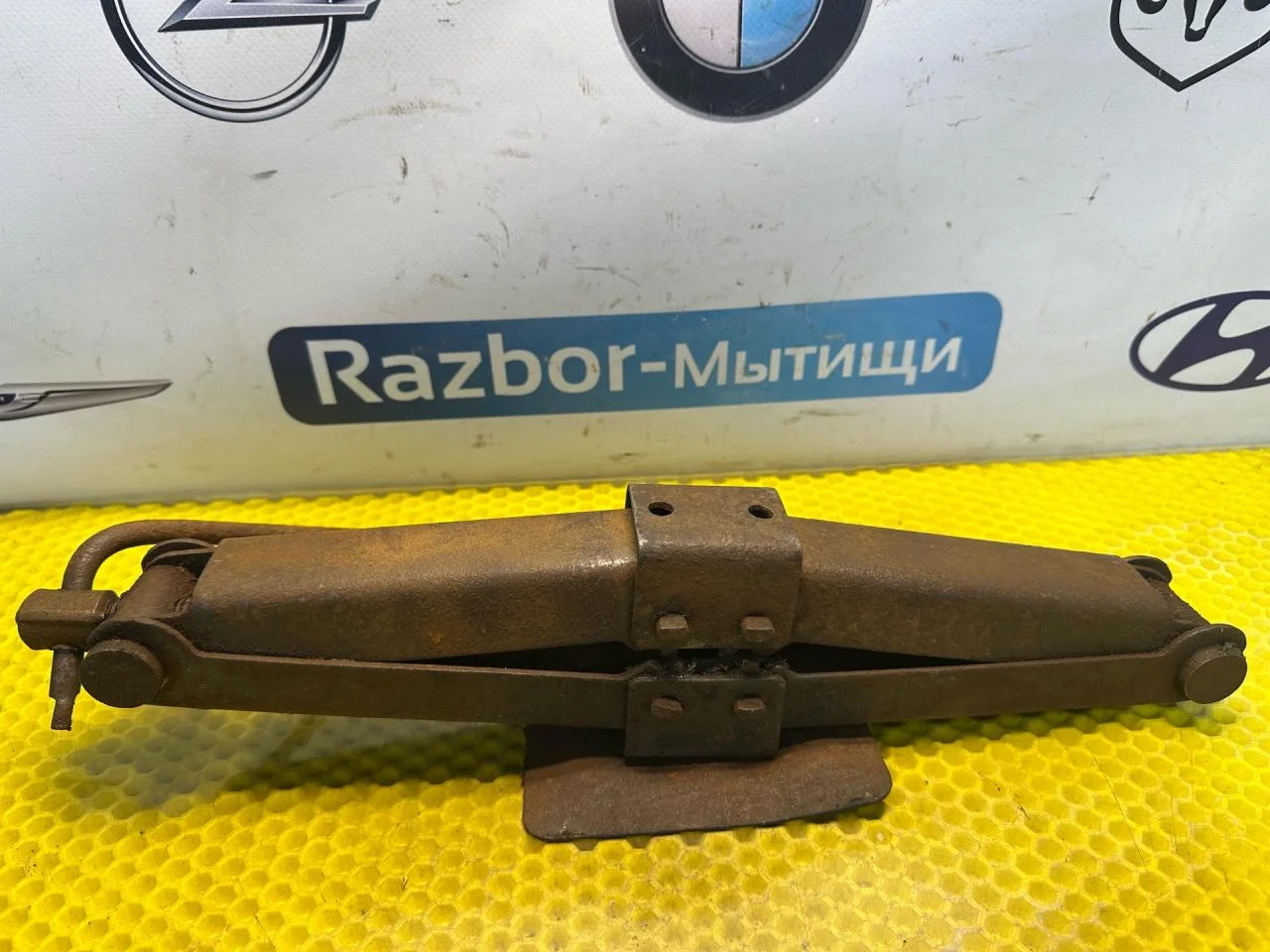 Домкрат Ford Focus рест. 2004 - миниатюра 5