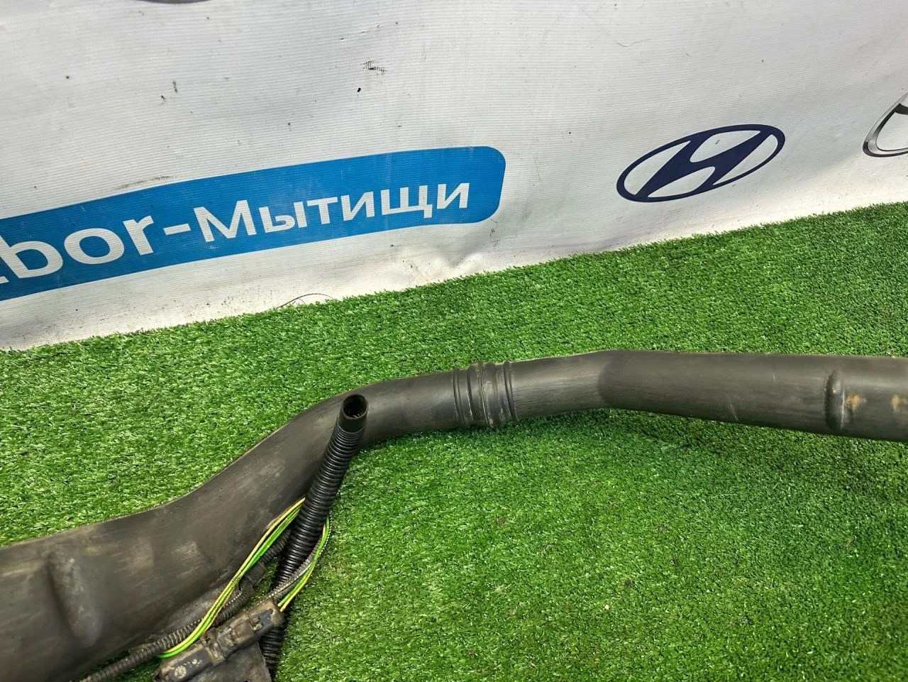 Горловина топливного бака Peugeot 406 рест. 2002 - миниатюра 7