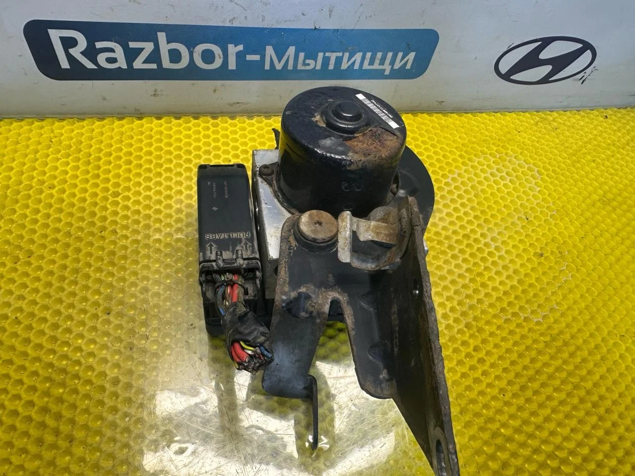 Блок ABS Ford Focus рест. 2004 2M51-2M110-EE - миниатюра 2